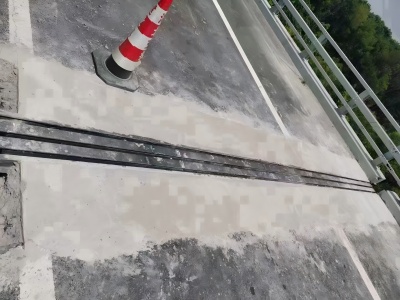 进贤伸缩缝更换后浇筑材料快速结构修补料速砼的产品特点及施工流程​